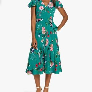 NWT Beautiful green Eliza J size 12 dress